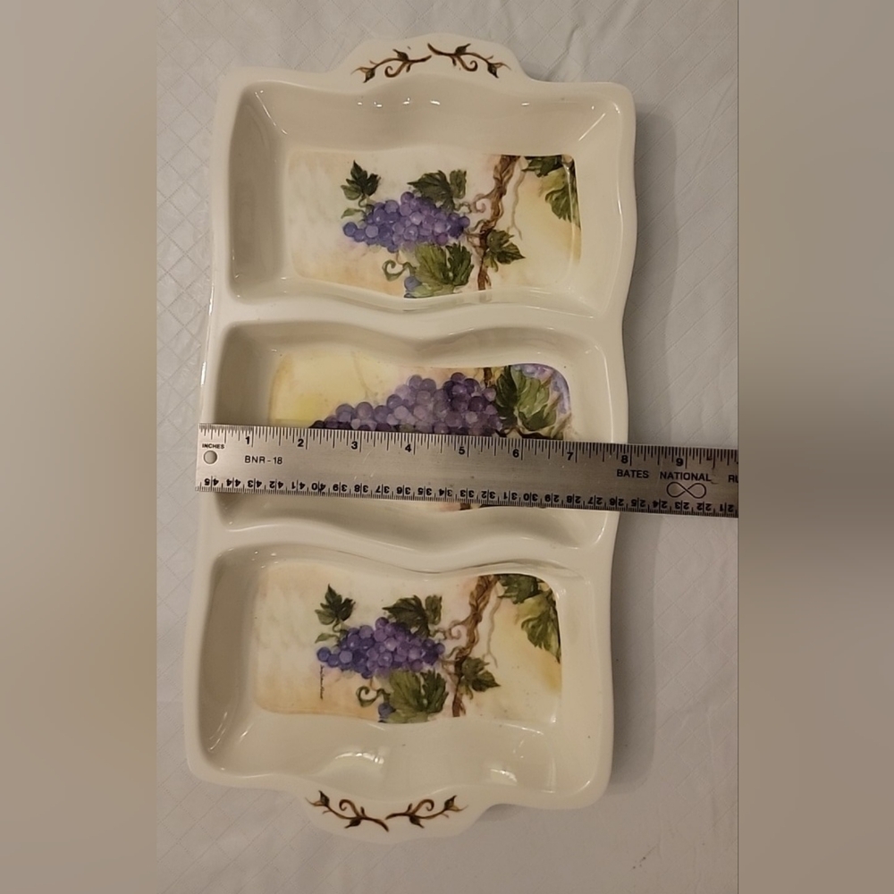 Elegant Grape Design Ceramic Serving Tray - Picture 2 of 6